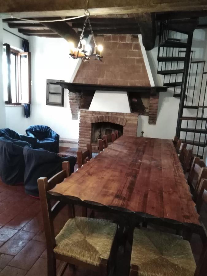 Agritur Villa Osvaldo Castiglione Del Lago Perugia Colazione Piscina Acqua Salata Ngoại thất bức ảnh